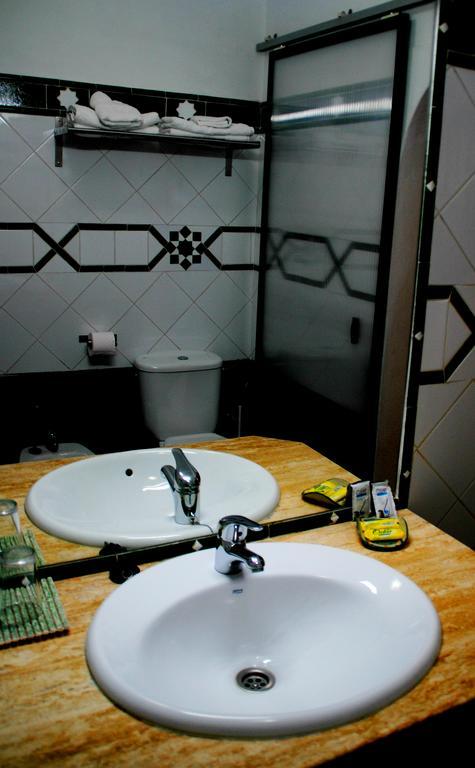 La Ferma Bed & Breakfast M'Diq Ruang foto
